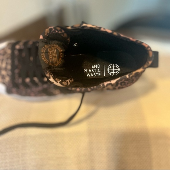 Adidas New Women's Nizza Platform Mid Sneakers Size: 7 - Picture 8 of 10